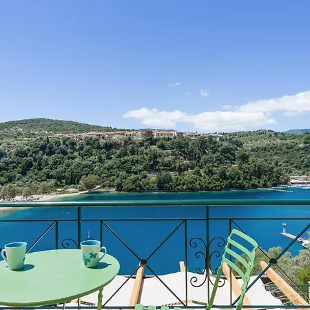 Alex Meganisi - Luxury With Private Pool, Seaviews, Closeby Villa *