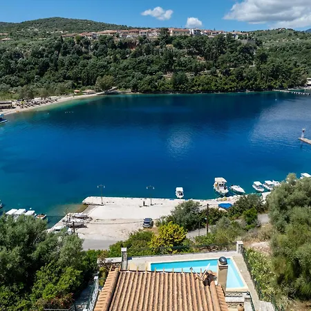 Alex Meganisi - Luxury With Private Pool, Seaviews, Closeby Villa *