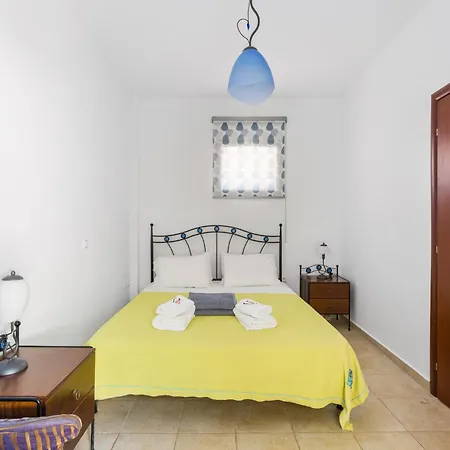 Villa Alex Meganisi - Luxury With Private Pool, Seaviews, Closeby Spartokhórion