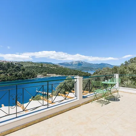 Alex Meganisi - Luxury With Private Pool, Seaviews, Closeby Villa