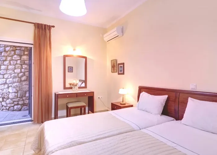 Alex - Luxury With Private Pool, Seaviews, Closeby * Meganisi