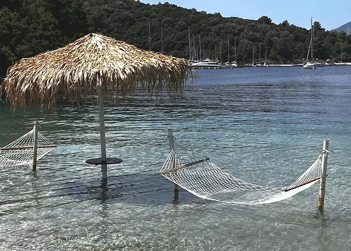 Alex - Luxury With Private Pool, Seaviews, Closeby *